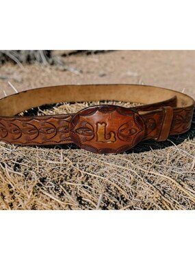 Vintage Hand Tooled Men's Leather Belt L Initial Folk Western 70s